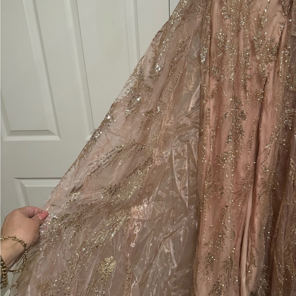 Prom dress - Picture 6 of 8